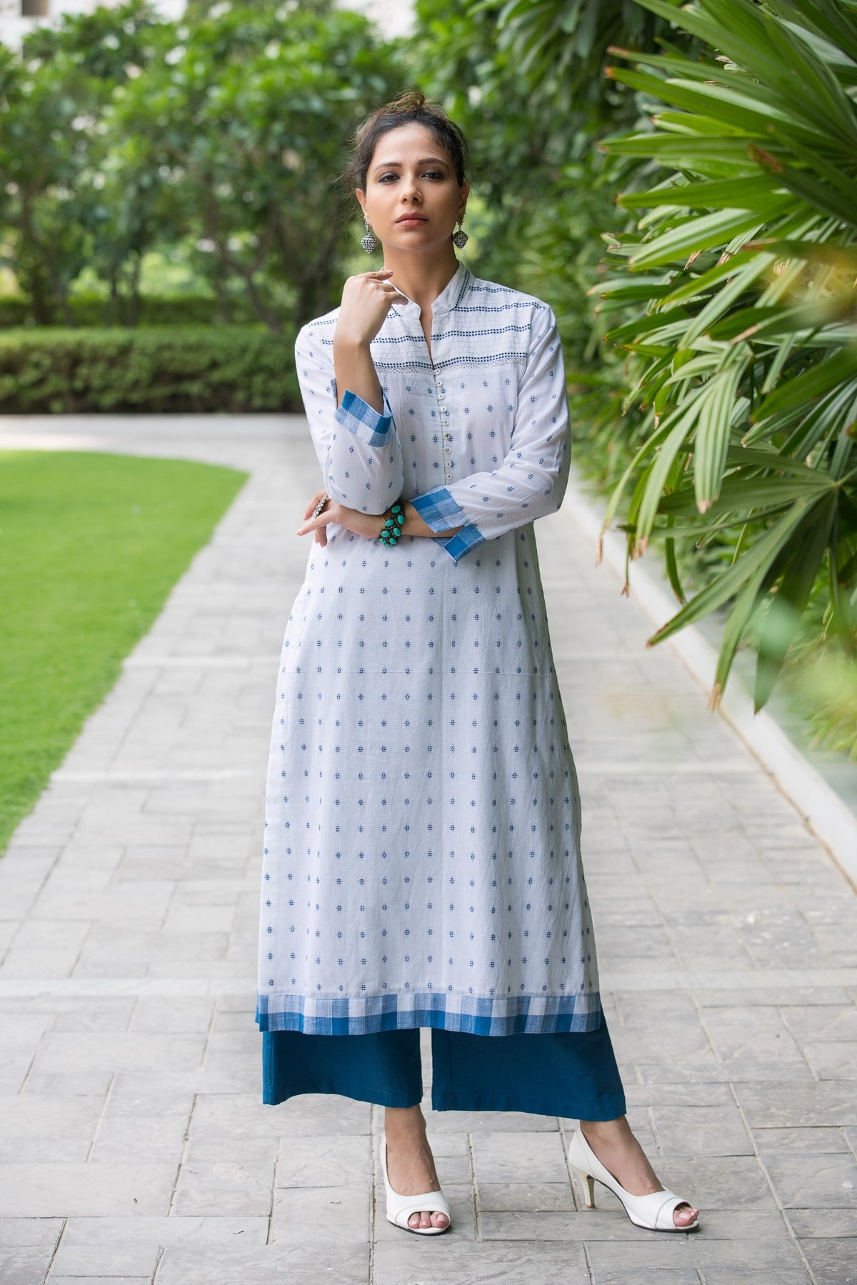 White Kurta with Blue booti