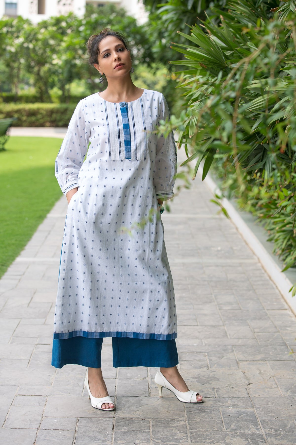 White Kurta with Blue booti